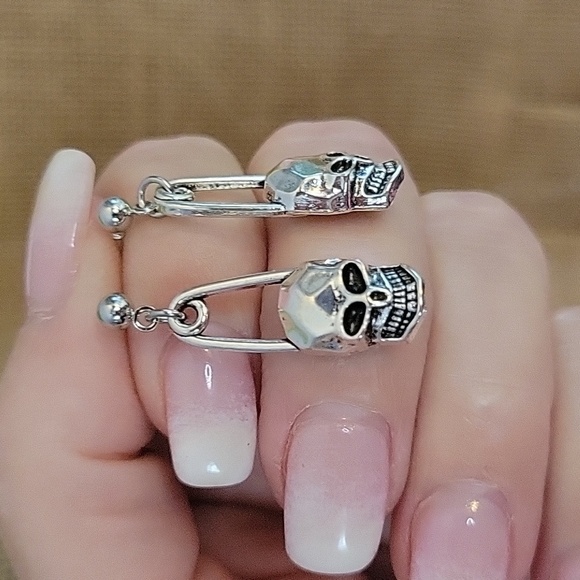 SAFETY PIN SKULL DROP EARRINGS - Picture 3 of 6